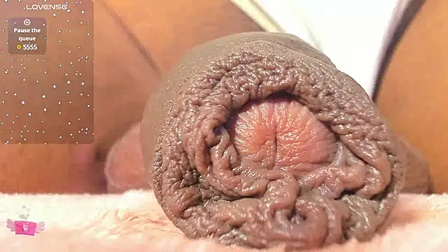 CharlotteLauren online show from 25, 2, 2025