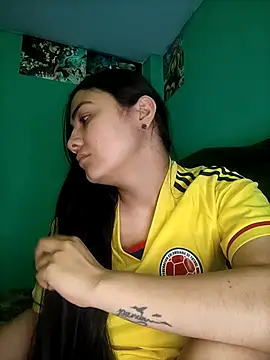 Nahiara velez online show from 7, 6, 2026