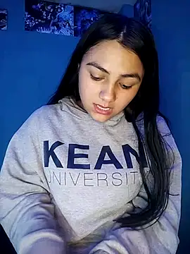 Nahiara velez online show from 2, 10, 2025