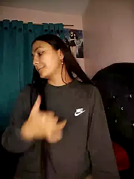 Nahiara velez online show from 9, 2, 2025