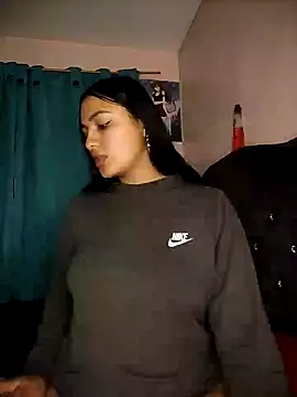 Nahiara velez online show from 26, 2, 2025