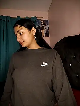 Nahiara velez online show from 26, 2, 2025