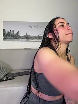 SophieRoyals online show from 6, 6, 2026