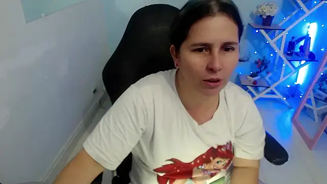 victoria jones online show from 13, 1, 2026