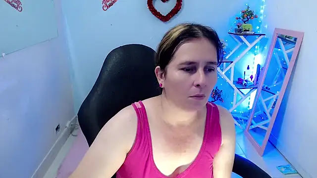 victoria jones online show from 21, 2, 2026