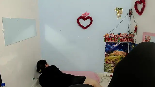 victoria jones online show from 16, 12, 2025