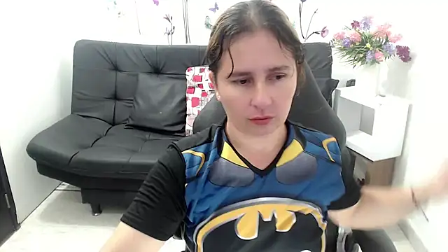 victoria jones online show from 18, 5, 2026