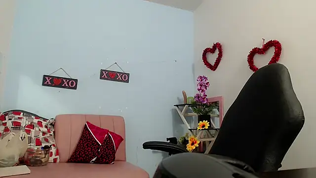 victoria jones online show from 27, 10, 2025