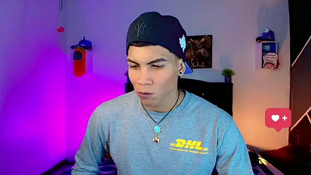 Damian latinxxx online show from 13, 3, 2025