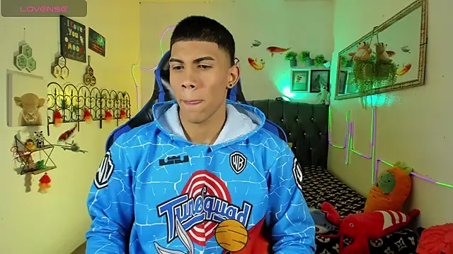 Snapshot of Damian_latinxxx chatting on 19, 1, 2026 Damian latinxxx online show from 19, 1, 2026