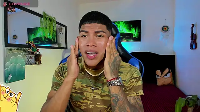 Snapshot of Damian_latinxxx chatting on 14, 6, 2026 Damian latinxxx online show from 14, 6, 2026