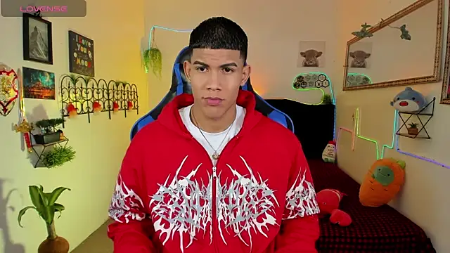 Snapshot of Damian_latinxxx chatting on 12, 2, 2026 Damian latinxxx online show from 12, 2, 2026