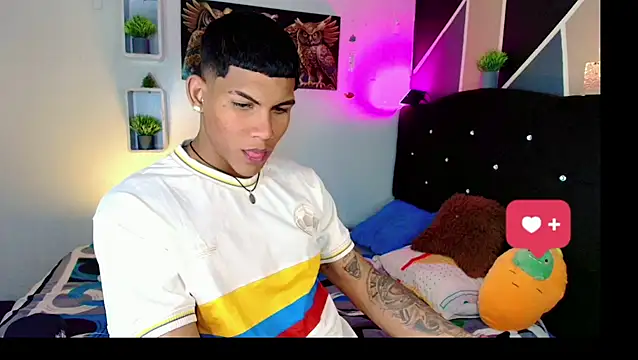 Damian latinxxx online show from 21, 3, 2025