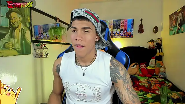 Snapshot of Damian_latinxxx chatting on 13, 5, 2026 Damian latinxxx online show from 13, 5, 2026