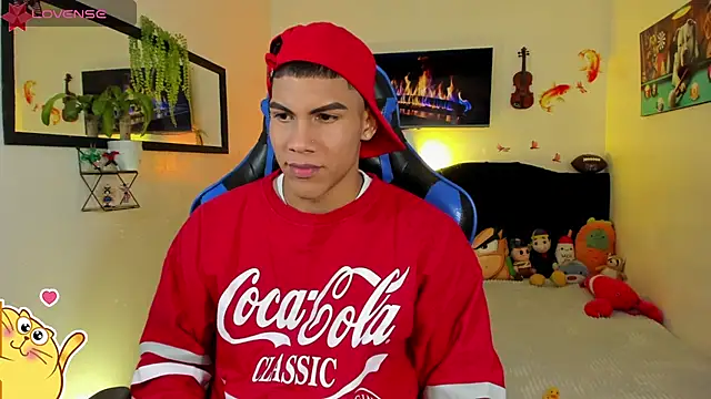 Snapshot of Damian_latinxxx chatting on 22, 5, 2026 Damian latinxxx online show from 22, 5, 2026