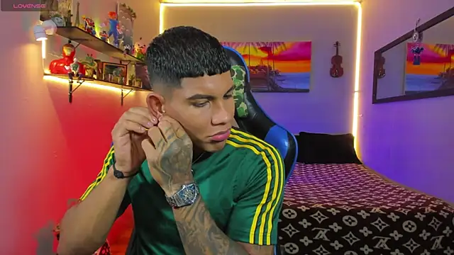 Damian latinxxx online show from 10, 7, 2026