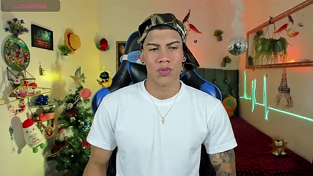 Damian latinxxx online show from 27, 11, 2025