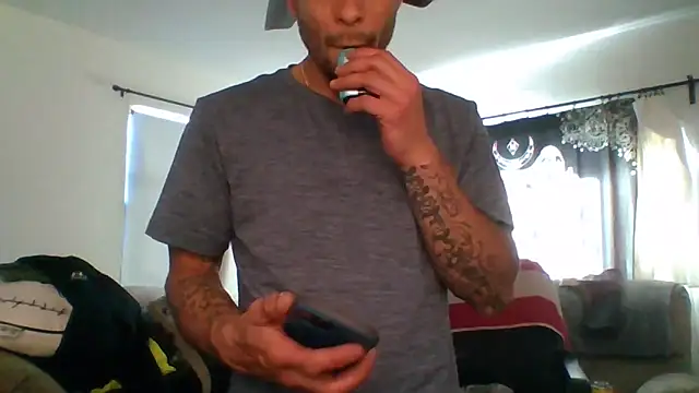 Snapshot of JohnnyDeep187 chatting on 6, 2, 2026 JohnnyDeep187 online show from 6, 2, 2026