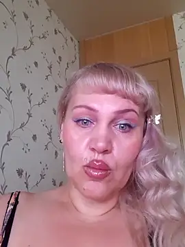 IsabellaBoni online show from 4, 6, 2026