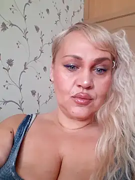 IsabellaBoni online show from 18, 2, 2026