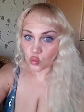 IsabellaBoni online show from 14, 3, 2026