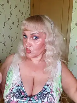 IsabellaBoni online show from 13, 7, 2026