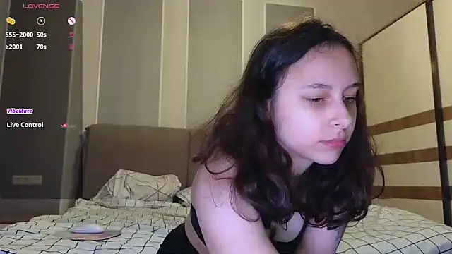 Snapshot of Agatha_Sade chatting on 11, 2, 2025 Agatha Sade online show from 11, 2, 2025