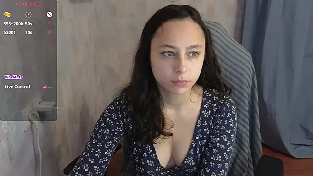 Snapshot of Agatha_Sade chatting on 20, 9, 2025 Agatha Sade online show from 20, 9, 2025