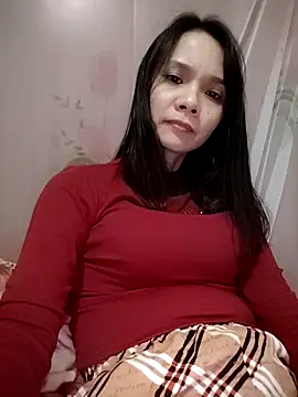 Cute20love20 online show from 5, 3, 2025