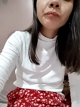 Cute20love20 online show from 20, 3, 2025