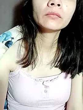 Cute20love20 online show from 14, 2, 2025