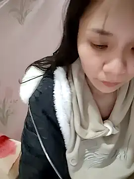 Cute20love20 online show from 15, 2, 2025