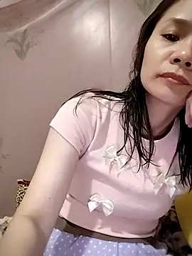 Cute20love20 online show from 2, 3, 2025