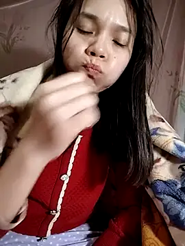 Cute20love20 online show from 7, 3, 2025