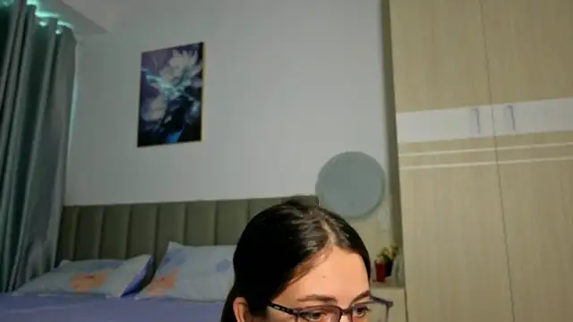 Snapshot of sweety_vikky chatting on 6, 7, 2026 sweety vikky online show from 6, 7, 2026