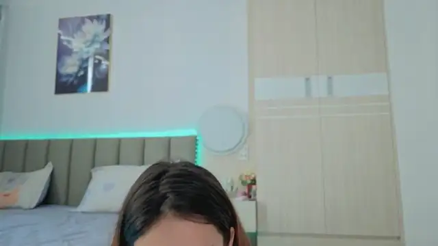 sweety vikky online show from 24, 4, 2026