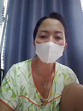 Baby-sexytits18 online show from 23, 10, 2025