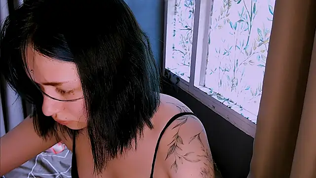 candy lina online show from 28, 9, 2025