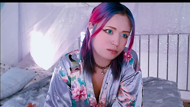 candy lina online show from 4, 6, 2026