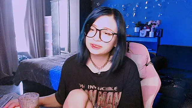 candy lina online show from 24, 9, 2025