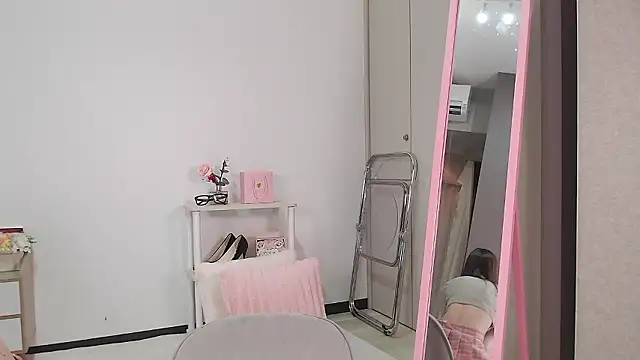 Nogizaka Ai online show from 19, 9, 2025