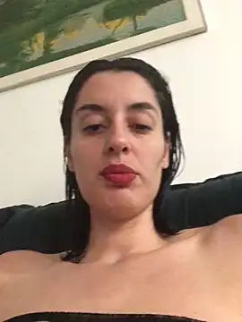 Snapshot of Catmila94 chatting on 5, 11, 2025 Catmila94 online show from 5, 11, 2025