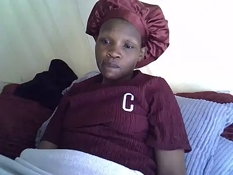 Sweet serah online show from 18, 12, 2025