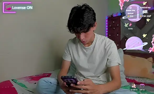 Snapshot of Santy_carrington chatting on 5, 12, 2025 Santy carrington online show from 5, 12, 2025