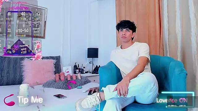 Snapshot of Santy_carrington chatting on 11, 2, 2025 Santy carrington online show from 11, 2, 2025