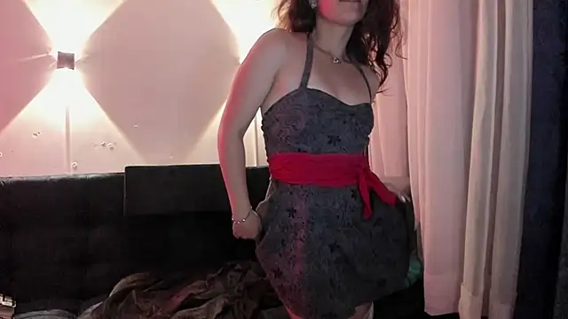 April Evans26 online show from 6, 12, 2024