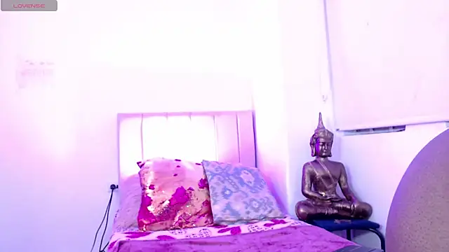 Snapshot of amara_bss_ chatting on 12, 3, 2025 amara bss online show from 12, 3, 2025