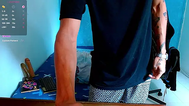 Snapshot of bray_hotboy777 chatting on 13, 3, 2025 bray hotboy777 online show from 13, 3, 2025