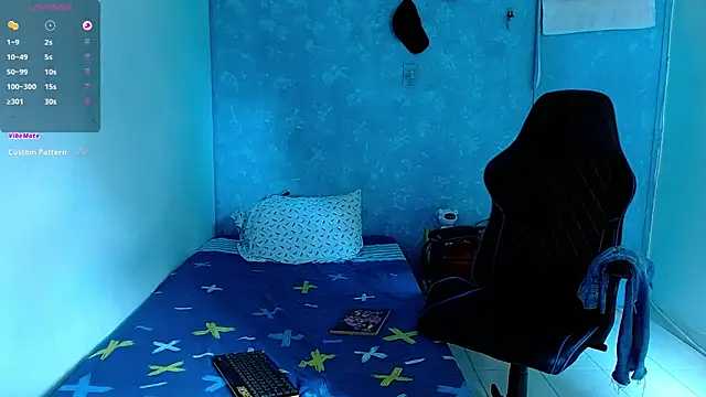 Snapshot of bray_hotboy777 chatting on 28, 2, 2025 bray hotboy777 online show from 28, 2, 2025