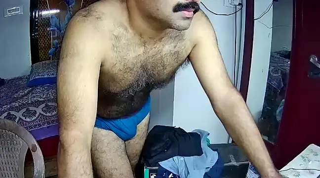 velociraptor xxx online show from 12, 3, 2025